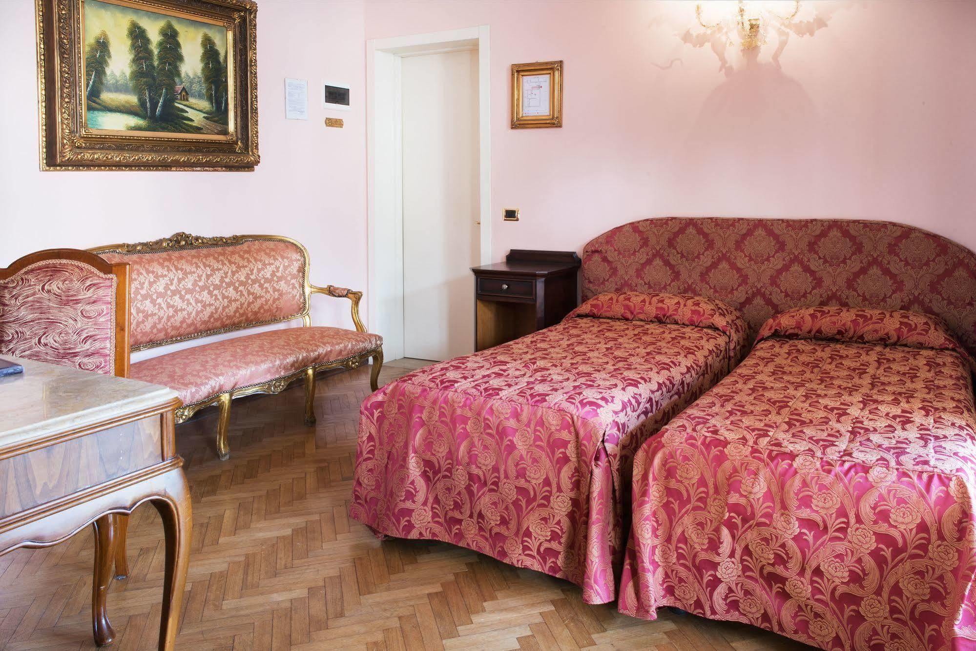 Hotel The Foscarini Mogliano Veneto Esterno foto