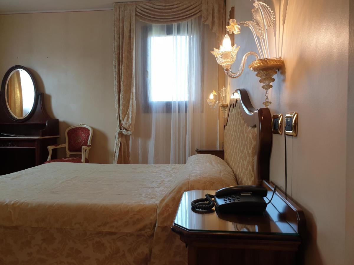 Hotel The Foscarini Mogliano Veneto Esterno foto
